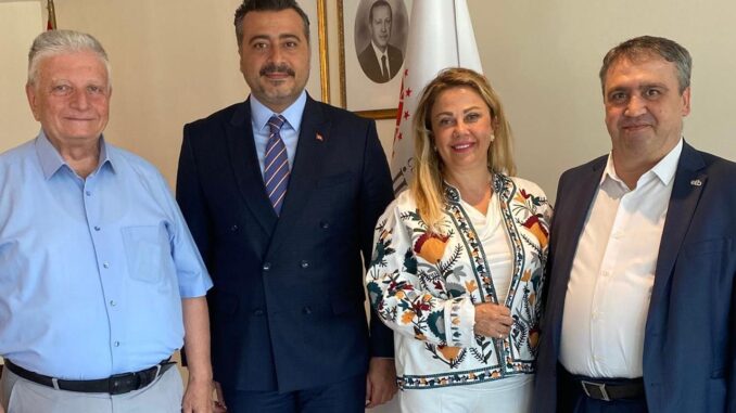 İZMİR VE MANİSA’NIN MEDYA STK’LARI İLETİŞİM BAŞKANLIĞI’NDA BULUŞTU